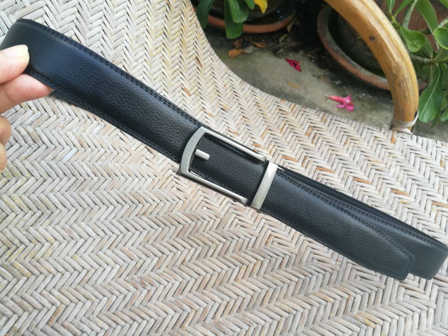 เข็มขัดชาย สวยมากๆ ตัวล็อคเข็มขัดแปลก ไม่เคยเห็น