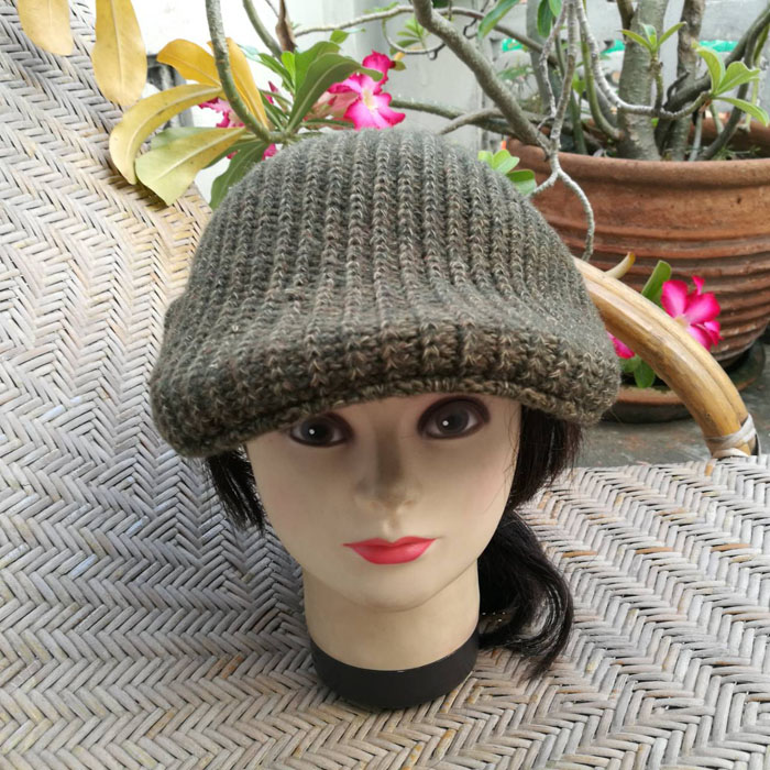 หมวกติงลี่ หมวกแฟลตแค็ป เป็นไหมพรม สวยมาก