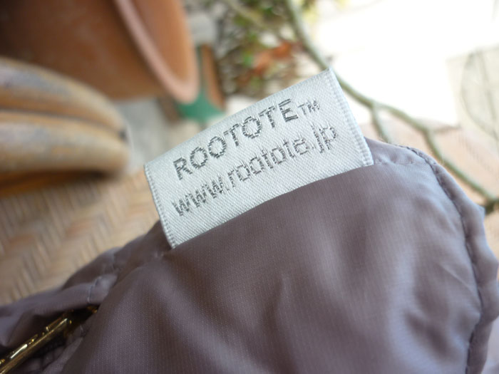 กระเป๋าบุขนนก ROOTOTE FEATHER ROO GRANDE