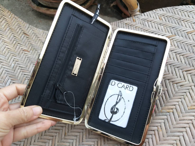 กระเป๋าใส่บัตร ใส่บิล stradivarius แบรนด์สเปน (ของใหม่)