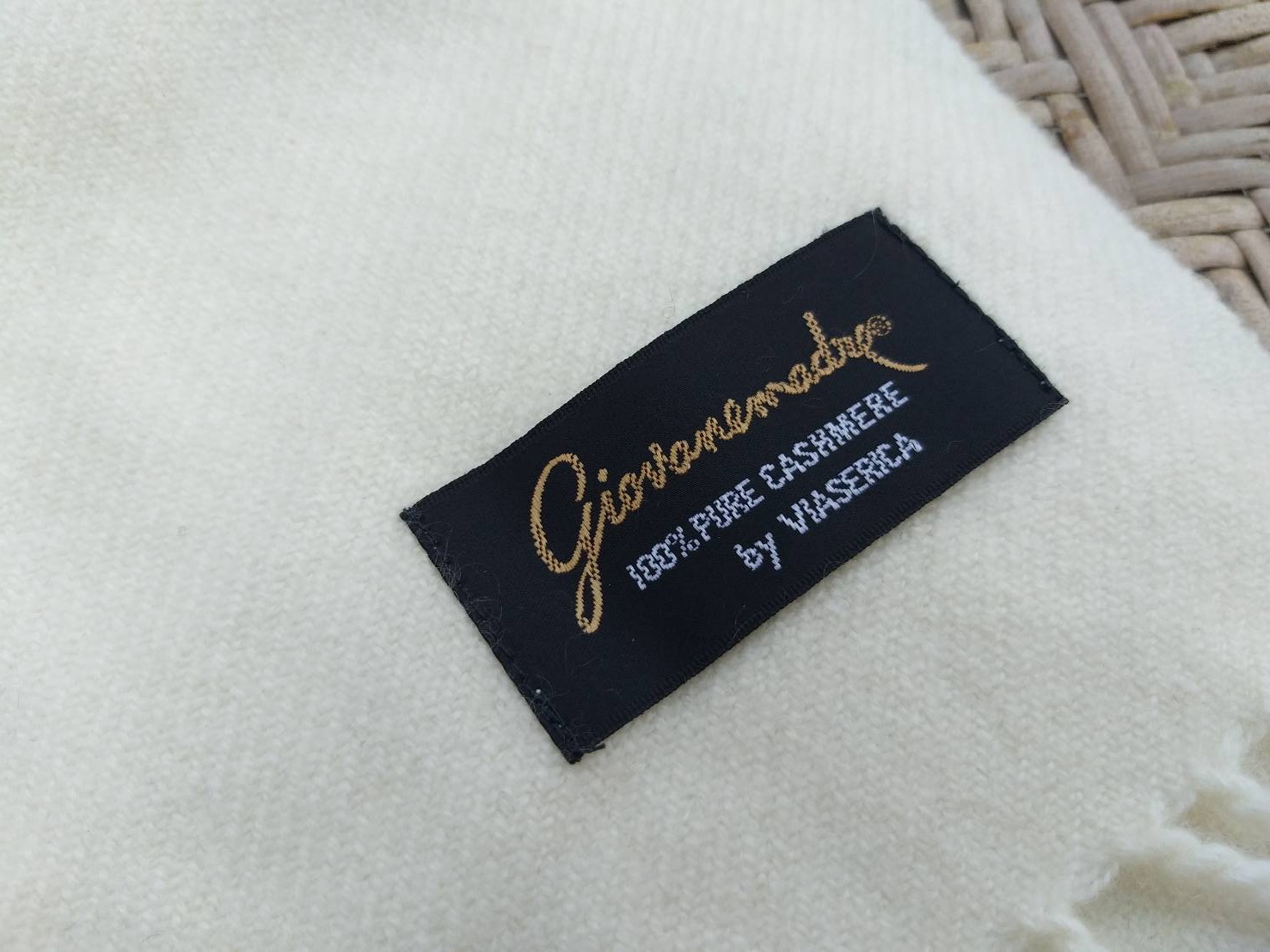 ผ้าพันคอแคชเมียร์ VIASERICA นุ่มมาก อุ่นมาก