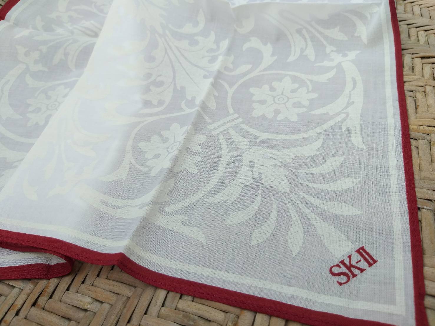 ผ้าเช็ดหน้า SK-II ผ้าดีมาก นุ่มมาก