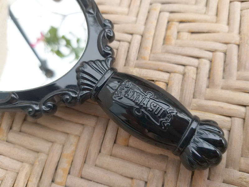 กระจกพร้อมหวี ANNA SUI สวยน่ารักกก /ของใหม่/