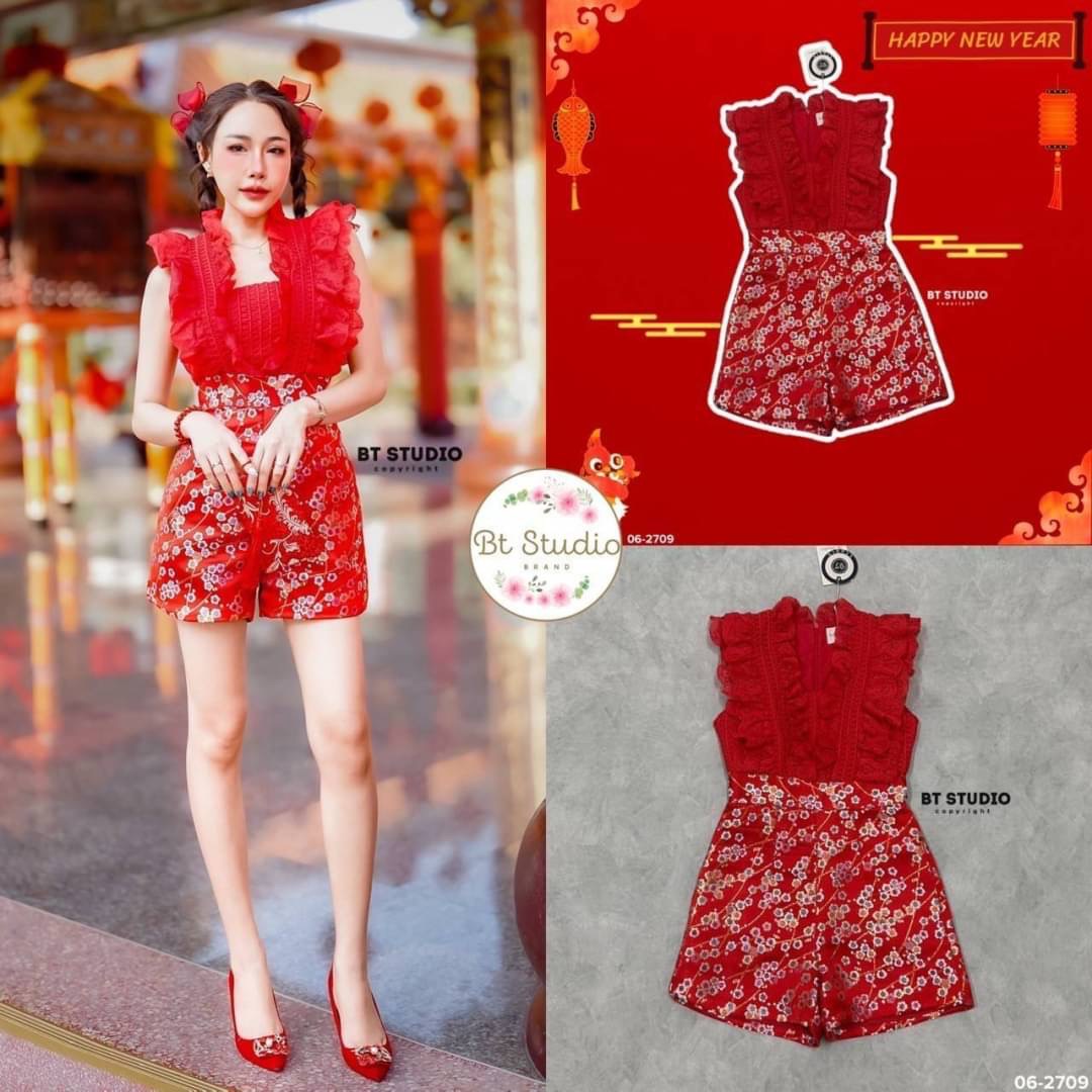 เพลย์สูทขาสั้นช่วงบนแต่งผ้าตาข่าย แต่งระบายลูกไม้ ด้านหลังเป็นผ้าทอลายดอกไม้ หลากสี งานปักแน่น ๆ งานสวย สินค้าคุณภาพ (พร้อมส่ง)