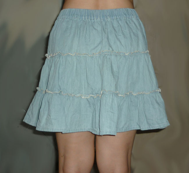 กระโปรงยีนส์ฟอกซีด ทรงขนมชั้น น่ารักมากๆ