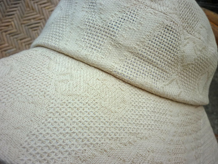 หมวกปีกกว้างผ้าลายฉลุ สวยมาก