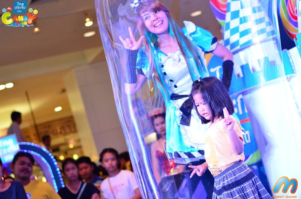 Bubble Show บับเบิ้ลโชว์ โชว์ฟองสบู่ ฟองสบู่ยักษ์ งาน ไทยประกันชีวิต 3 - 9/12/2558