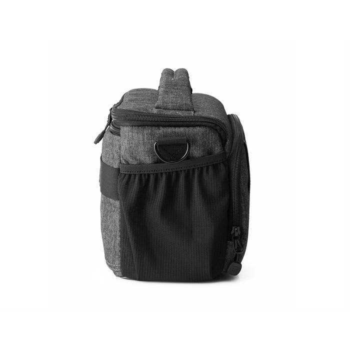 กระเป๋าใส่กล้องถ่ายรูป SLR/DSLR ขนาดกะทัดรัด พร้อมผ้าคลุมกันฝนหรือสิ่งสกปรก (สี Grey) (BAGSMART Compact Camera Shoulder Bag for SLR/DSLR with Waterproof Rain Cover)