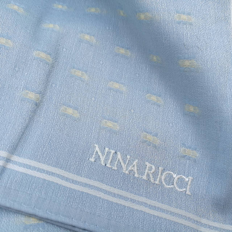 ผ้าเช็ดหน้าชาย แบรนด์เนม NINA RICCI ผ้านุ่มมากกกกก