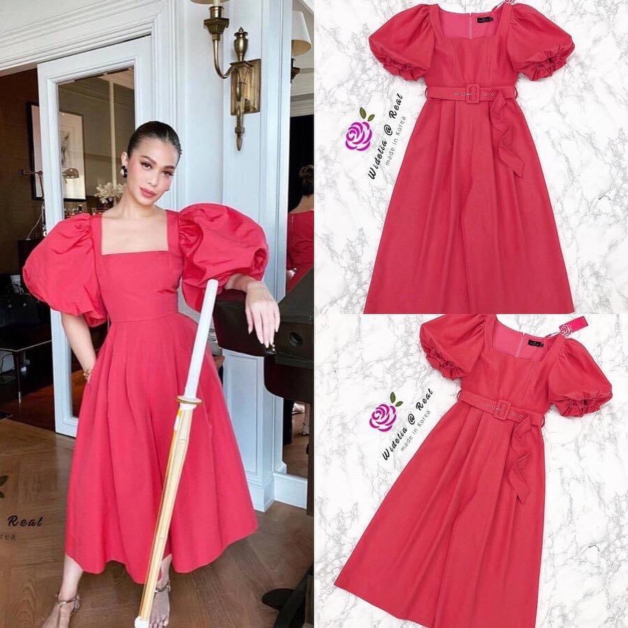 จั้มสูทรขาวยาว แขนพอง สุดอลังวังเวอร์ งานนี้ลูกค้าท่านไหนชอบความ เรียบหรูดูแพง ต้องรีบจับจองจั้มสูทรรุ่นนี้ให้ไว เลยแม่ตอบโจทย์สุดๆ สินค้าคุณภาพ (พร้อมส่ง)