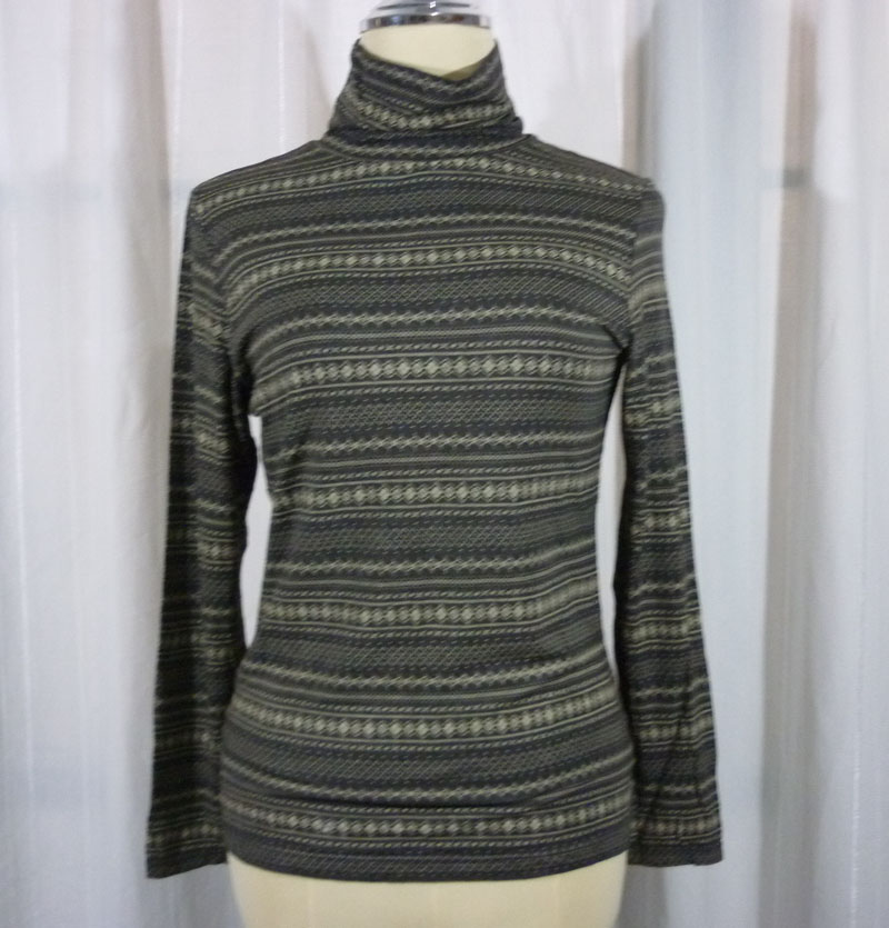 เสื้อฮีทเทคหญิง ดำลายสวยมาก FIBER HEAT Sz L