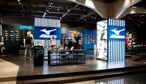 ชุดว่ายน้ำนักกีฬา MIZUNO เด็กไซด์ 140