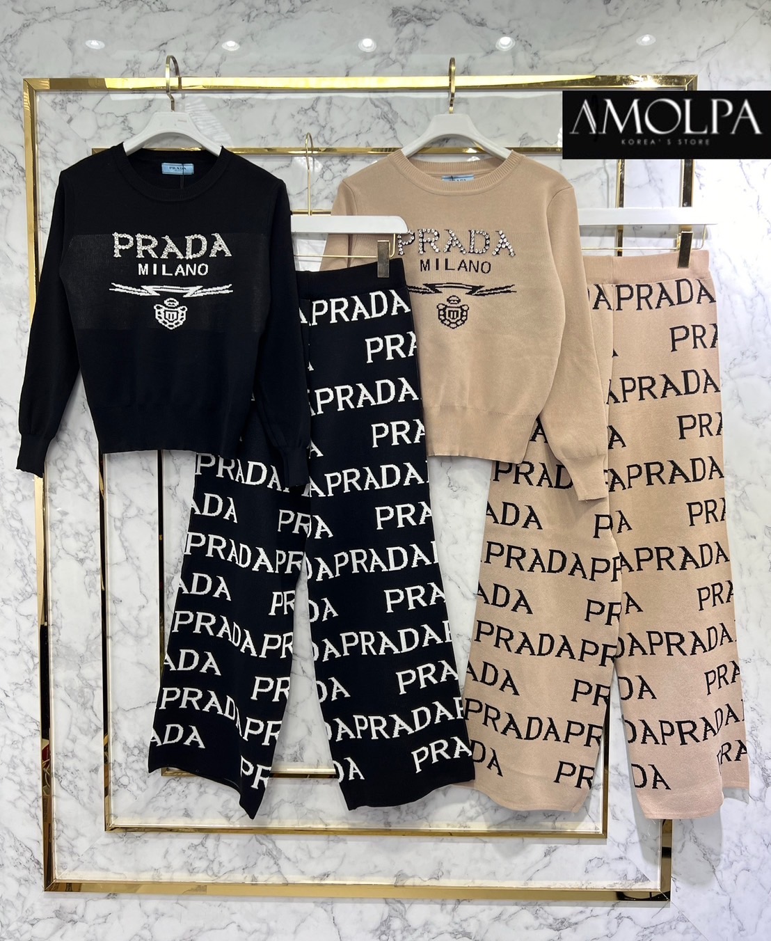 SET PRADA เสื้อ+กางเกง งานสวย ผ้าไหมพรม นุ่มมม แน่นนน ......มาพร้อมกางเกง งานอย่างดี : สินค้าคุณภาพ (พร้อมส่ง)