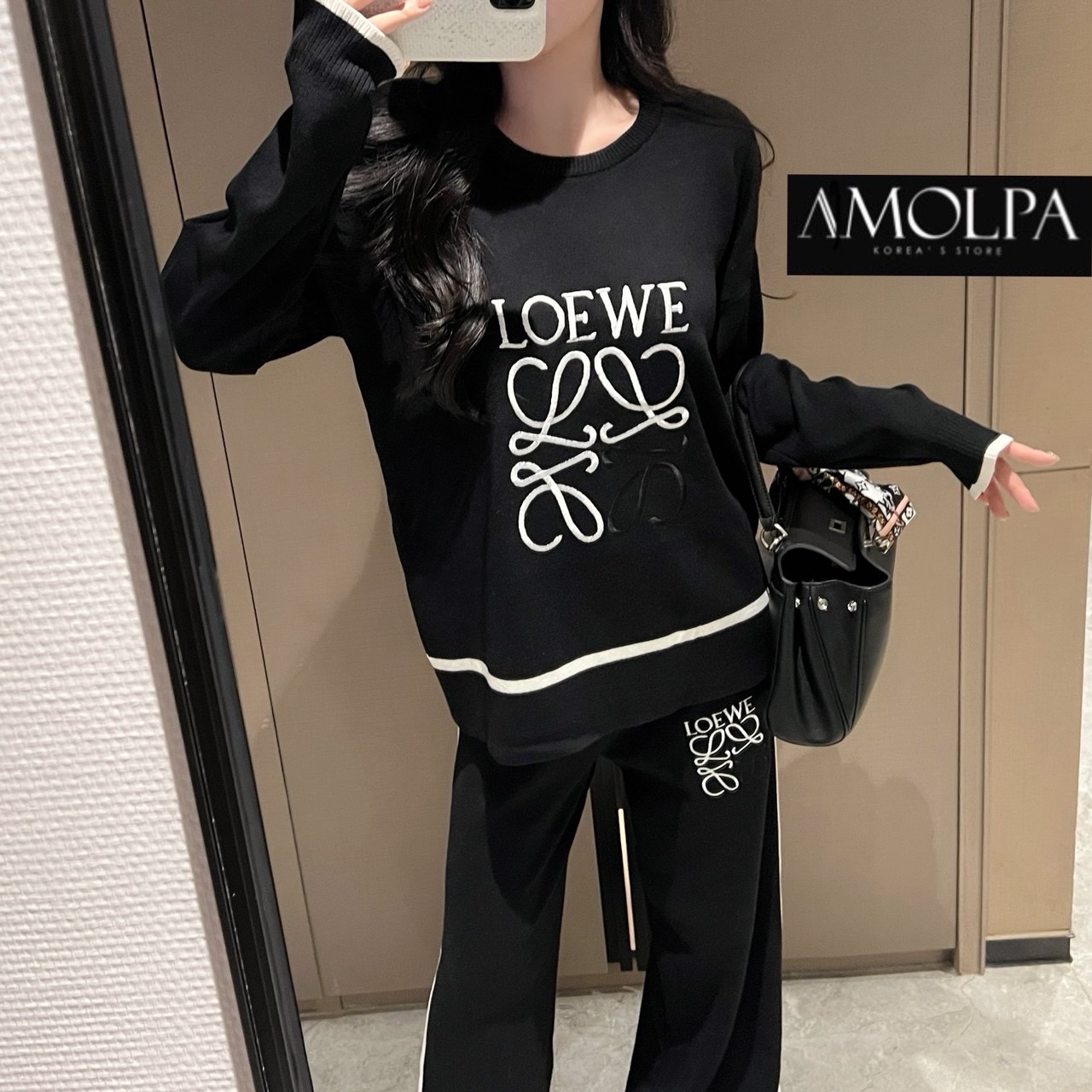 SET LOEWE KNIT งาน HIEND – TOP GRADE ไม่เหมือนใครค่า รุ่นนี้ใส่สบาย เก๋สุดๆ ห้ามพลาดเลยน๊า สวยสุดๆ : สินค้าคุณภาพ (พร้อมส่ง)