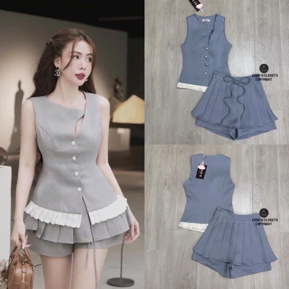 Set 2 ชิ้น สีเทา เสื้อแขนกุด อกดีเทลตัดเว้าโค้กเย็บติดกระดุมใส่ด้านใน ด้านหน้ามีกระดุมเงินเรียงยาว +กางเกงขาสั้นเย็บทับกระโปรง : สินค้าคุณภาพ (พร้อมส่ง)