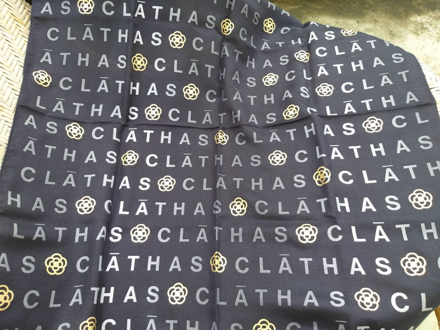 ผ้าเช็ดหน้า CLATHAS ผ้านุ่มมาก ผืนใหญ่