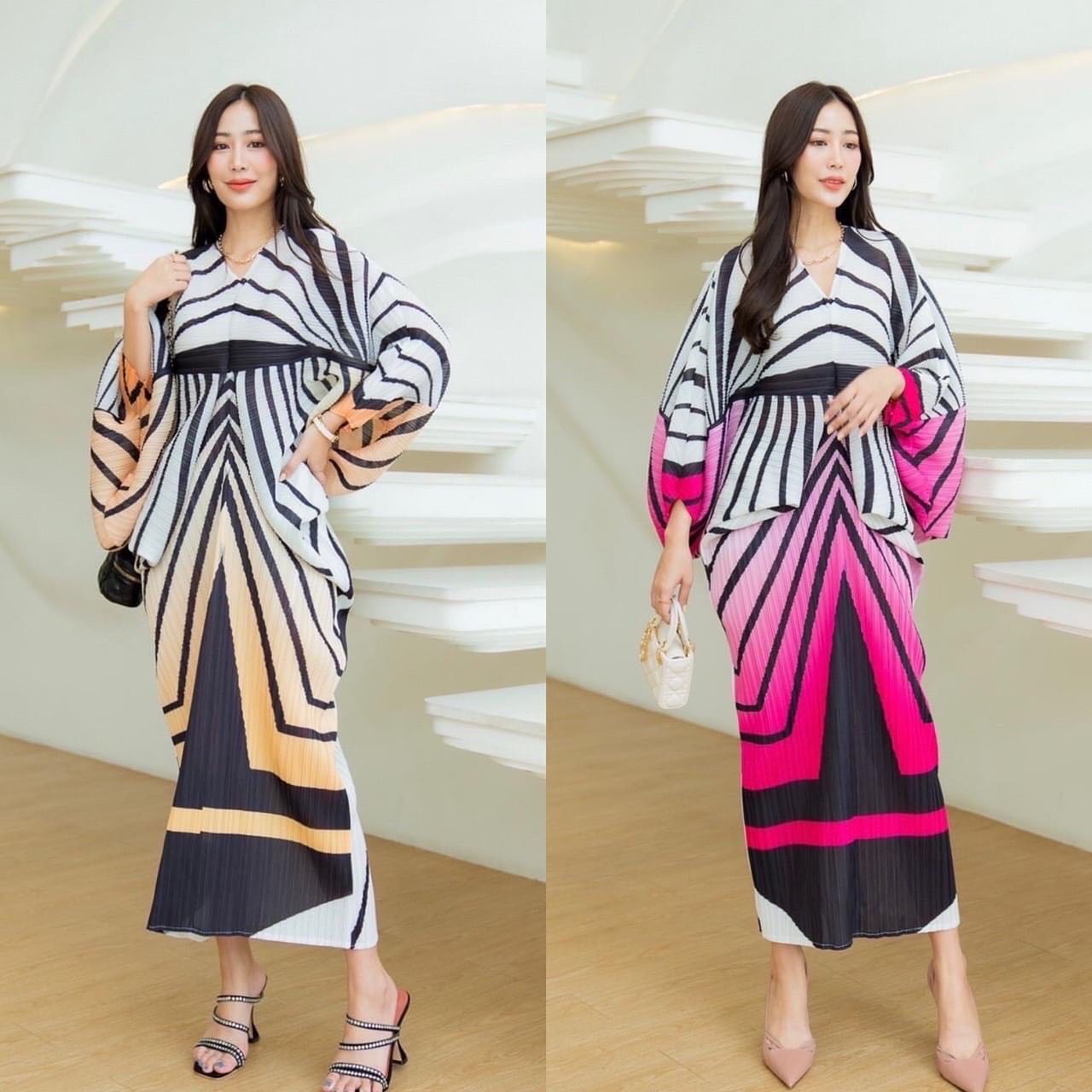 Dress อัดพลีท ดีไซด์ตัวยาว แขนผีเสื้อ 🦋 อัดพลีทแน่นๆ เพิ่มความหรู สินค้าคุณภาพ (พร้อมส่ง)