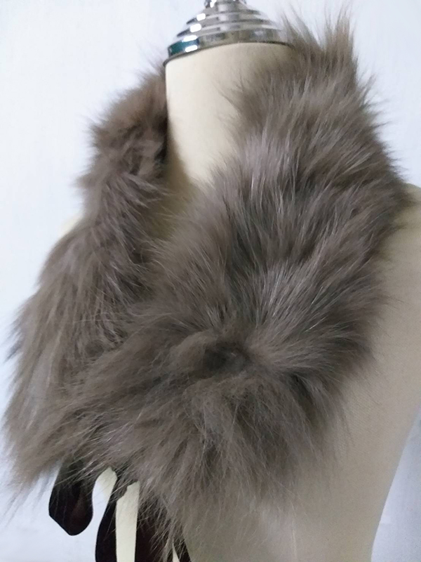 ผ้าพันคอ Fur Fox passage mignon สีสวยมาก