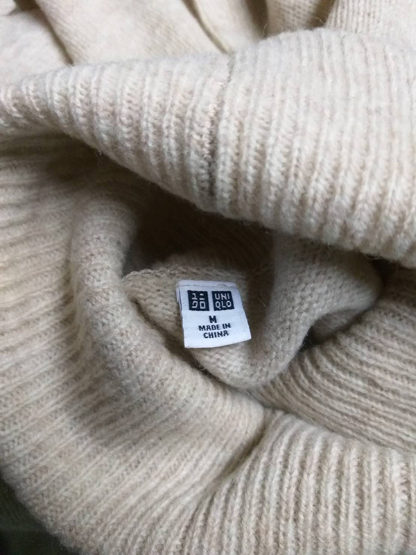 เสื้อไหมพรมขนสัตว์ Uniqlo SzM (ของใหม่)