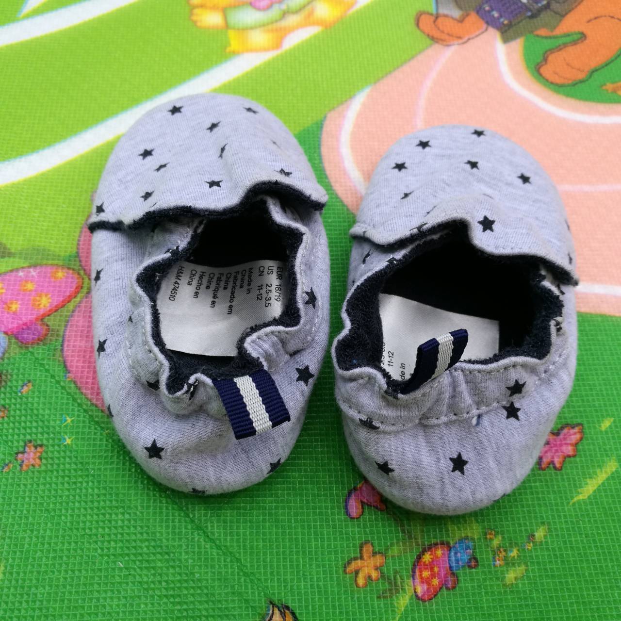 รองเท้าเด็ก H&M น่ารักมาก