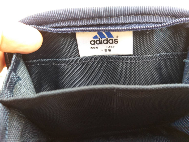 กระเป๋าสตางค์ adidas แท้