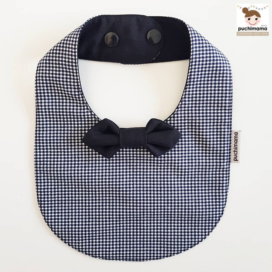 Puchimama "Bow Tie" Bib