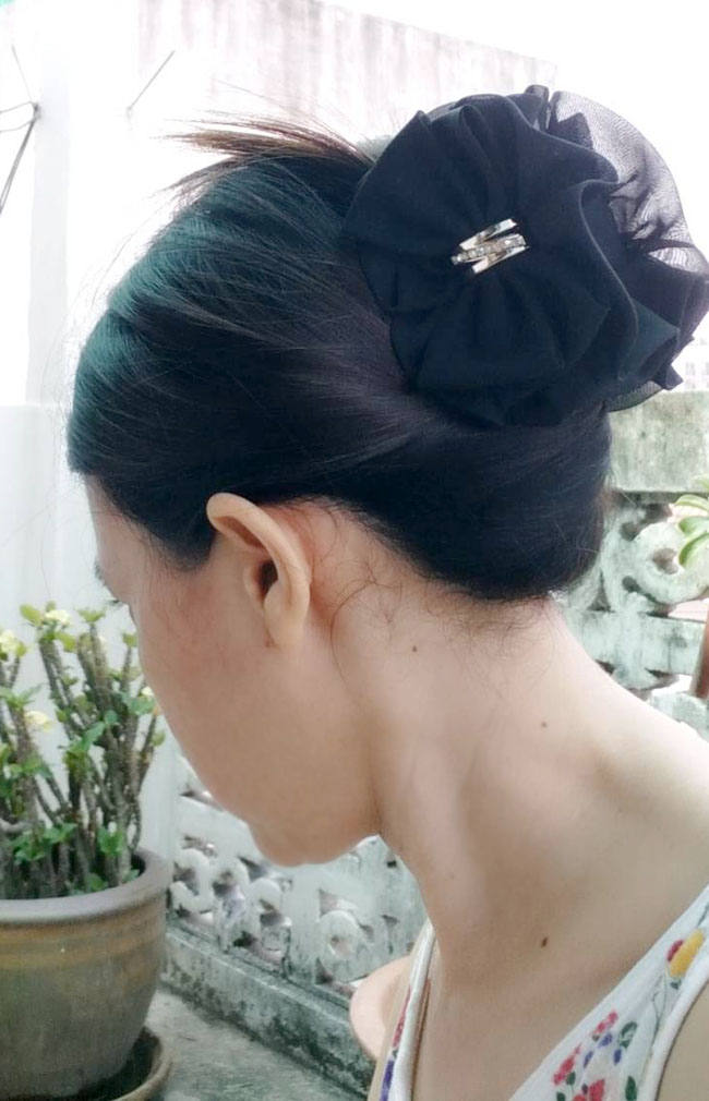 ตัวหนีบผมผ้าชีฟอง หรูดูแพงมาก (ของใหม่)