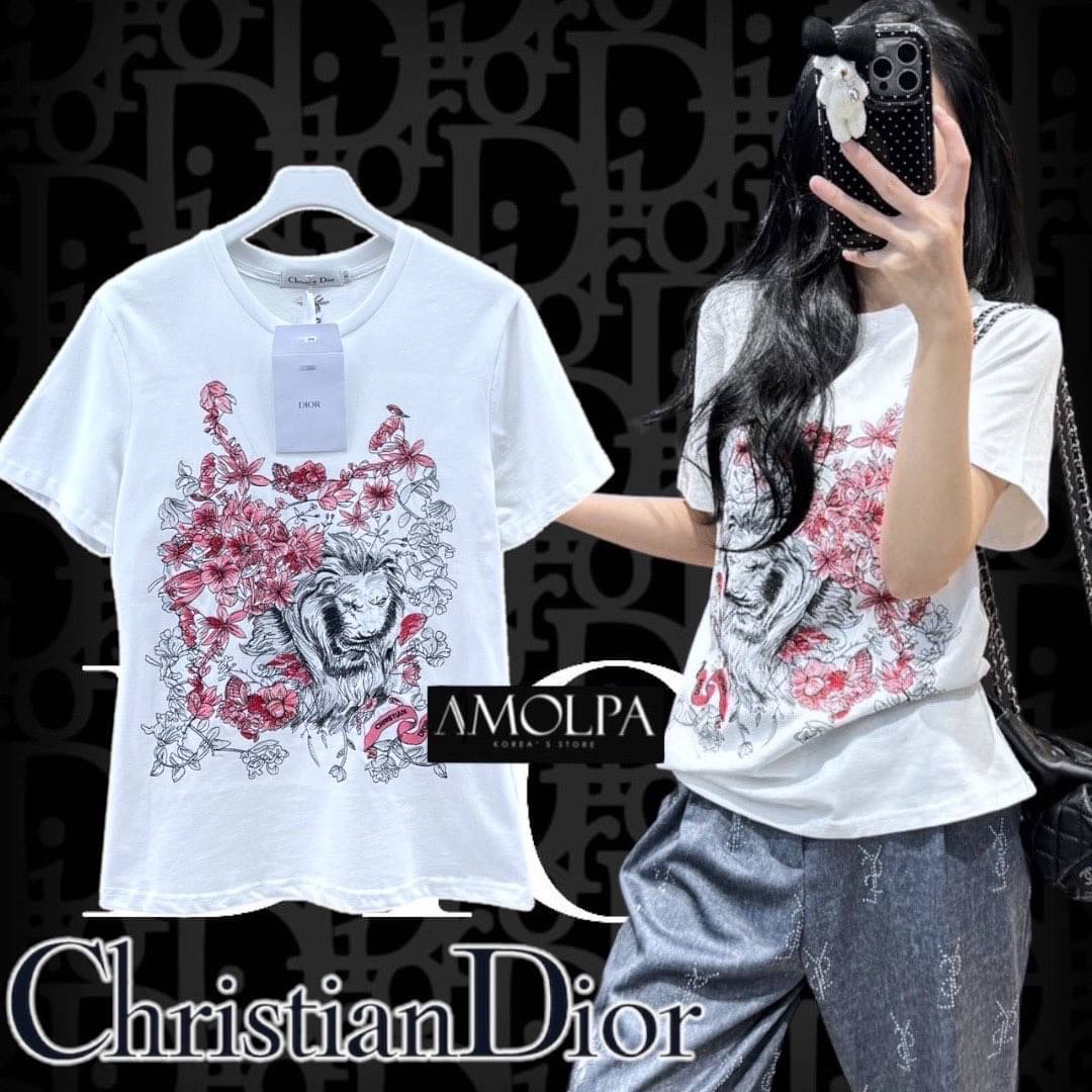 เสื้อยืด CD. งานปักแน่นๆ สวยม๊ากกกก แม๊ สวยเด่น ลายใหม่ชนช๊อปป ใส่สบายสุดๆ.. ใส่สบาย : สินค้าคุณภาพ (พร้อมส่ง)