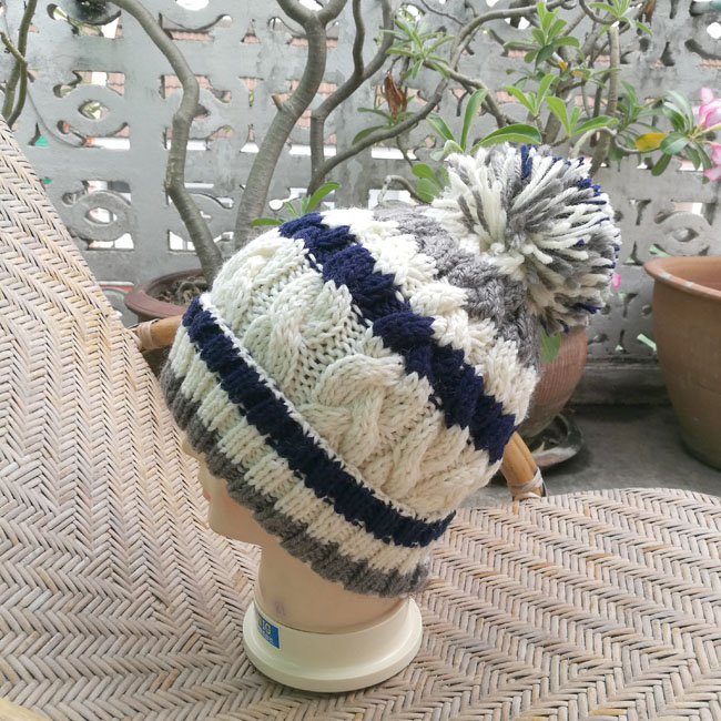 หมวกไหมพรมเส้นหนา อุ่นมาก (ของใหม่)