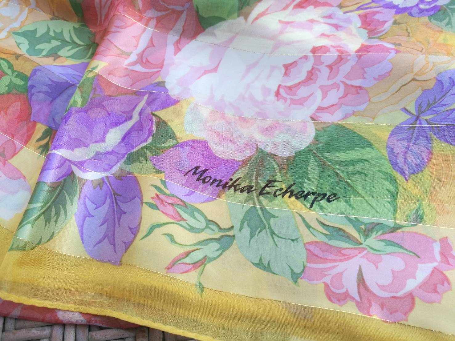 ผ้าคลุมไหล่ ผ้าผูกคอ Monika Echerpe 100% Silk