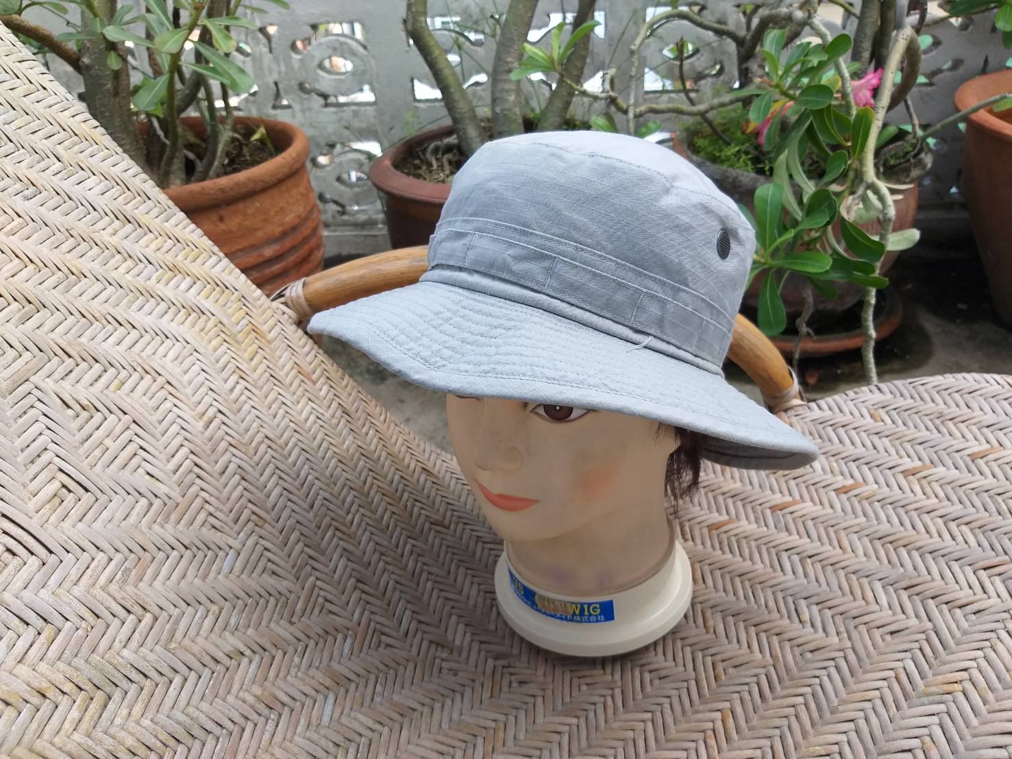 หมวกบักเก็ต WTAPS แนวลุยๆ เข้าป่า ของผู้หญิง