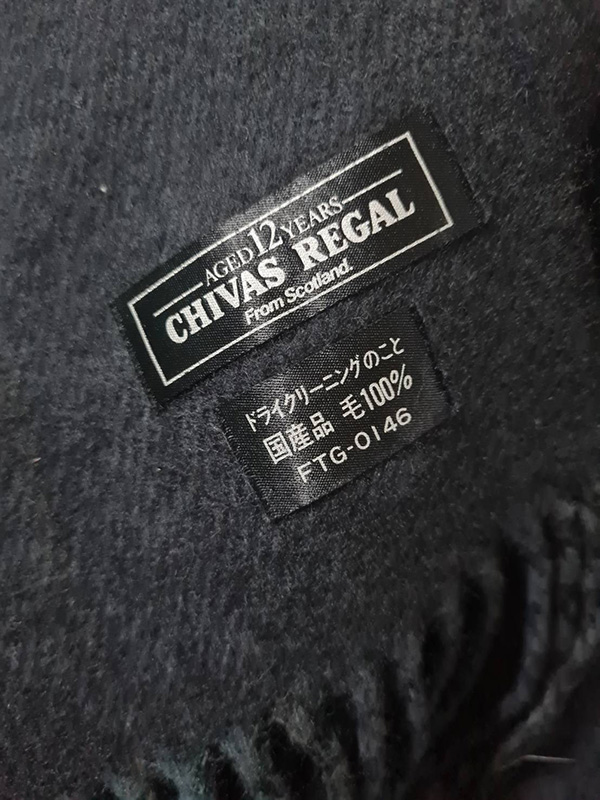 ผ้าพันคอขนสัตว์ CHIVAS REGAL (ของใหม่)