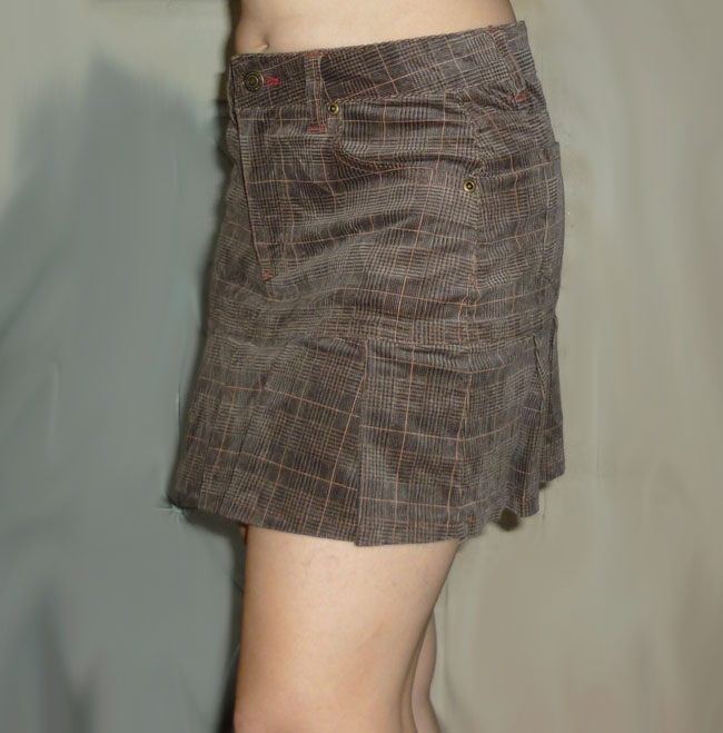 กระโปรงผ้าลูกฟูกจีบชายรอบตัว สวยมาก 27.5-35-14