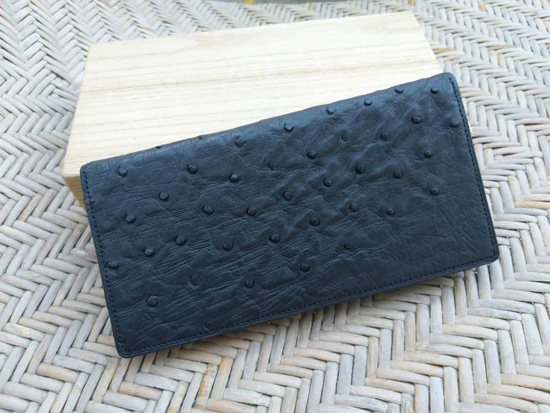 กระเป๋าใส่แบงค์ ใส่เอกสาร หนังนกกระจอกเทศ /ของใหม่/