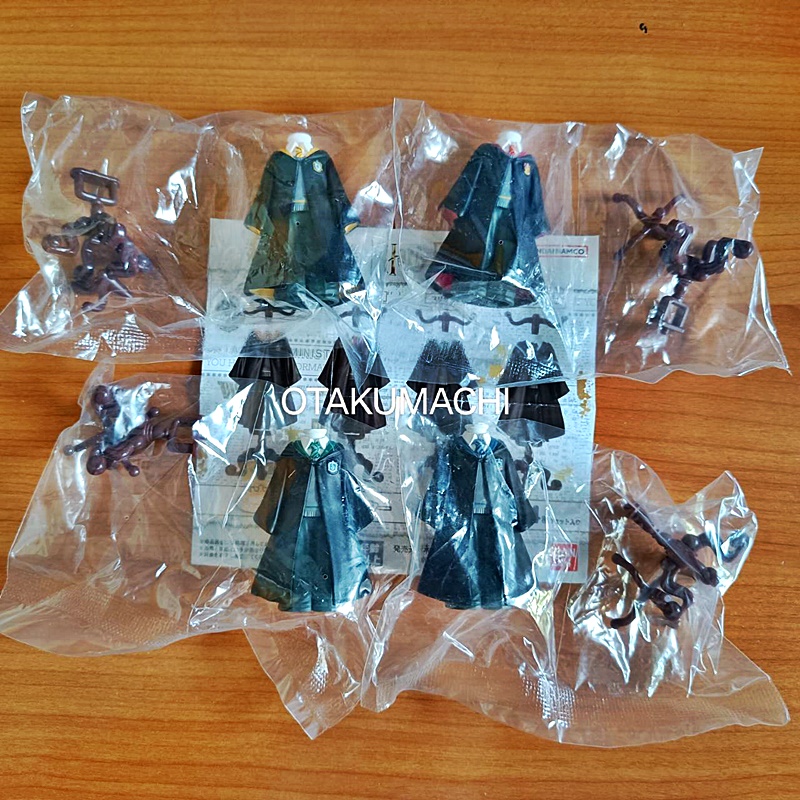 กาชาปองโมเดลชุดนักเรียนแฮรี่พอตเตอร์ Capsule Torso Harry Potter