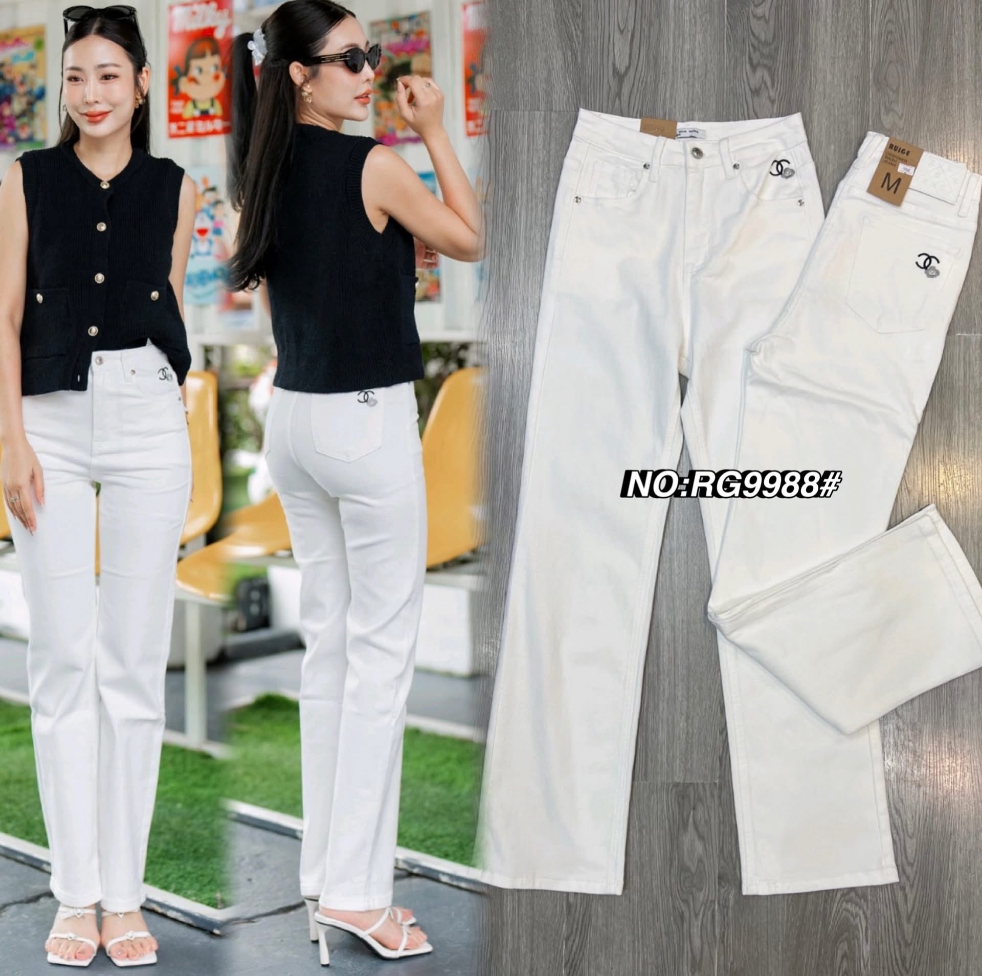 กางเกงยีนส์ขากระบอก ทรงขาตรง เอวสูง สีขาวทรงเรียบๆ ดีเทลติดโลโก้ตรงกระเป๋าหน้า-หลัง สดใส ใส่สบายมว๊ากก งานสวยมาก ใส่สบาย : สินค้าคุณภาพ (พร้อมส่ง)