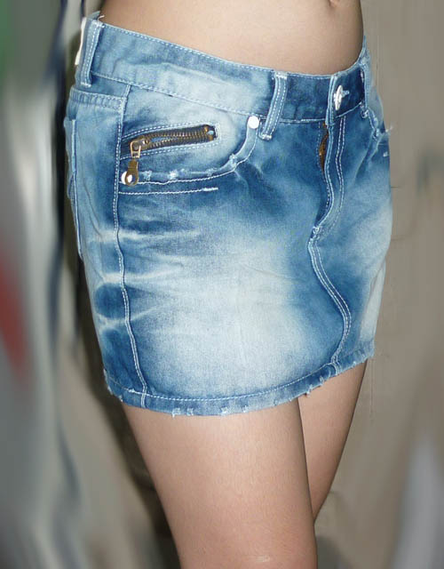 กระโปรงยีนส์ฟอกสีเมฆ สวยมากค่ะ 29-34-10.5