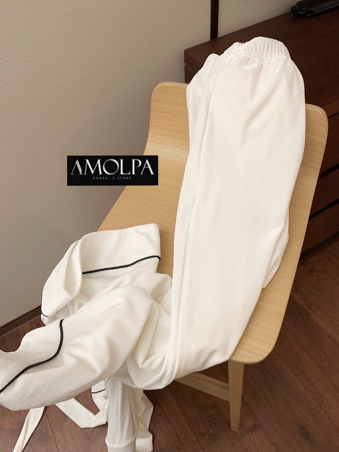 SET PD รุ่นนี้เป็นงานผ้าอย่างเทพ 1:1 พรีเมียม ทุกอย่างปั้มมมมม VVIP ทำถึง เนื้อผ้าดีม๊าก ผ้าใส่สบายสุดๆ ใส่สบาย : สินค้าคุณภาพ (พร้อมส่ง)