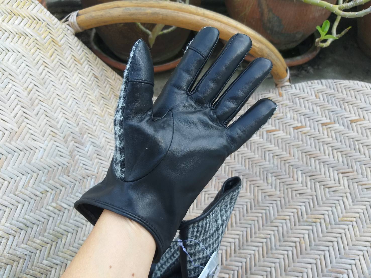 ถุงมือขนสัตว์ HARRIS TWEED (ของใหม่)