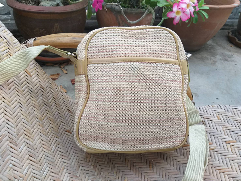 กระเป๋าสะพาย CROCODILE น่าใช้มากใบนี้ สวยน่ารัก