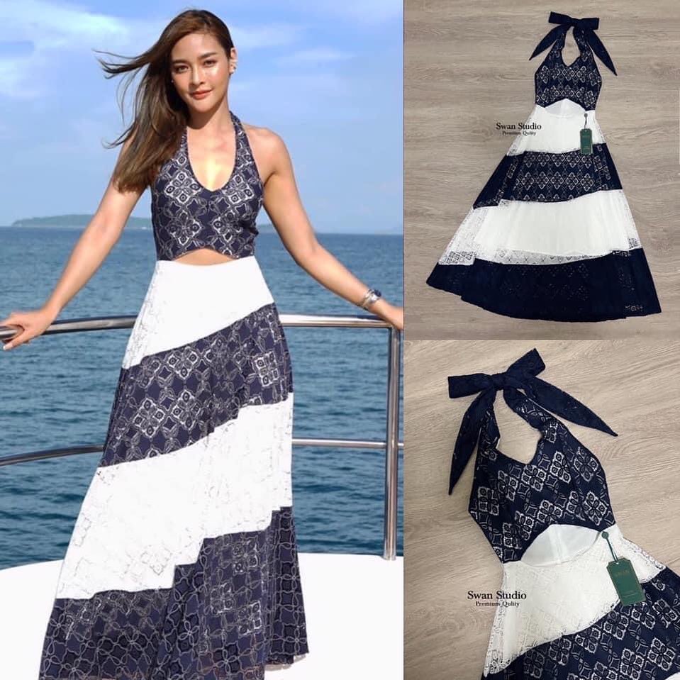 แม็กซี่เดรสคล้องคอ มัดสายผูกโบว์ด้านหลัง มีเว้าตรงเอว ผ้าลูกไม้สีกรมตัดต่อสลับกับสีขาว ใส่ไปทะเลถ่ายรูปสวยๆ ห้ามพลาดเลยค่า สินค้าคุณภาพ (พร้อมส่ง)