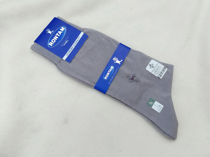 ถุงเท้าชาย RONTAM สีเทาอมน้ำตาล ผ้าดีมาก