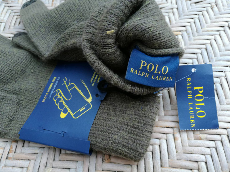 ถุงมือไหมพรม POLO สัมผัสจอมือถือได้