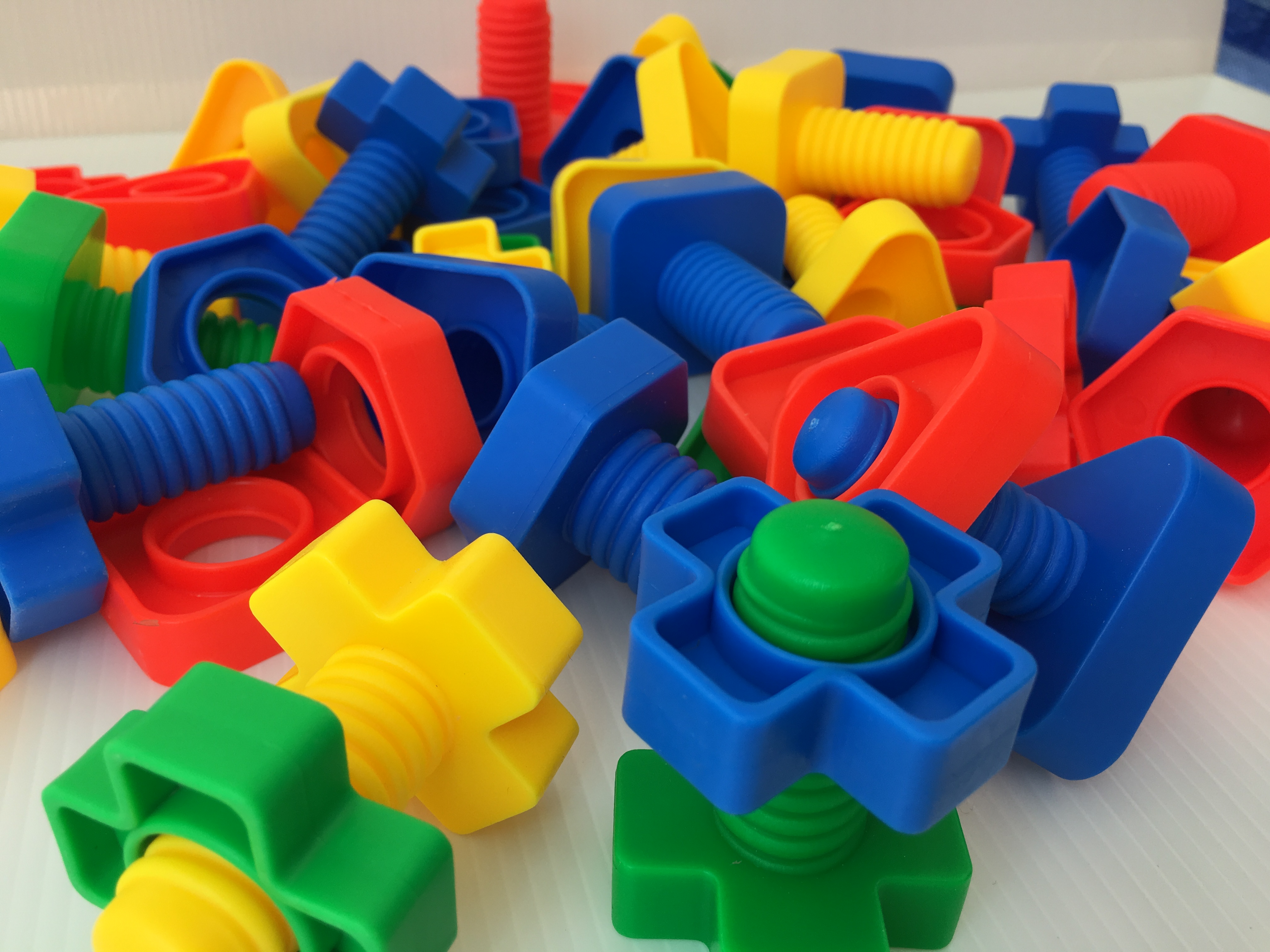 ของเล่นเด็ก 1-3 ปี ชุดของเล่นหมุนน๊อต Montessori Toys จับคู่ตัวต่อทรงเรขา ชิ้นใหญ่เหมาะมือ