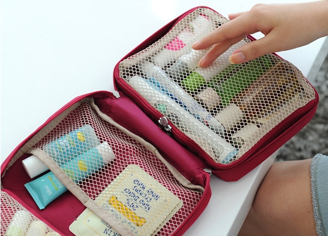 กระเป๋าใส่อุปกรณ์อาบน้ำ ขนาดกะทัดรัด ใส่อุปกรณ์อาบน้ำ แขวนได้ สำหรับเดินทาง ท่องเที่ยว พกพาสะดวกมี 4 สี 4 ลายให้เลือก