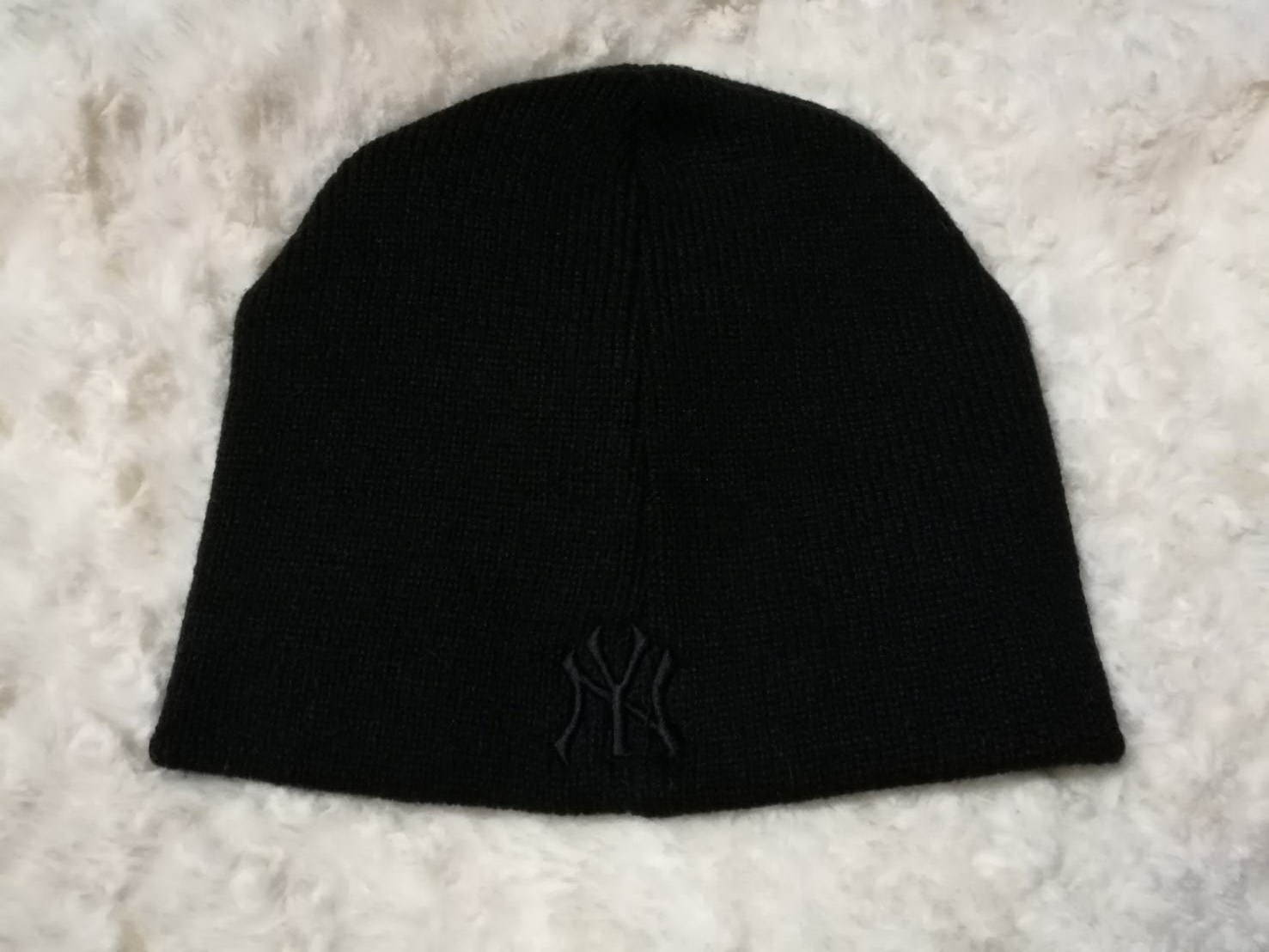 หมวกไหมพรม YN ของแท้ (ของใหม่)