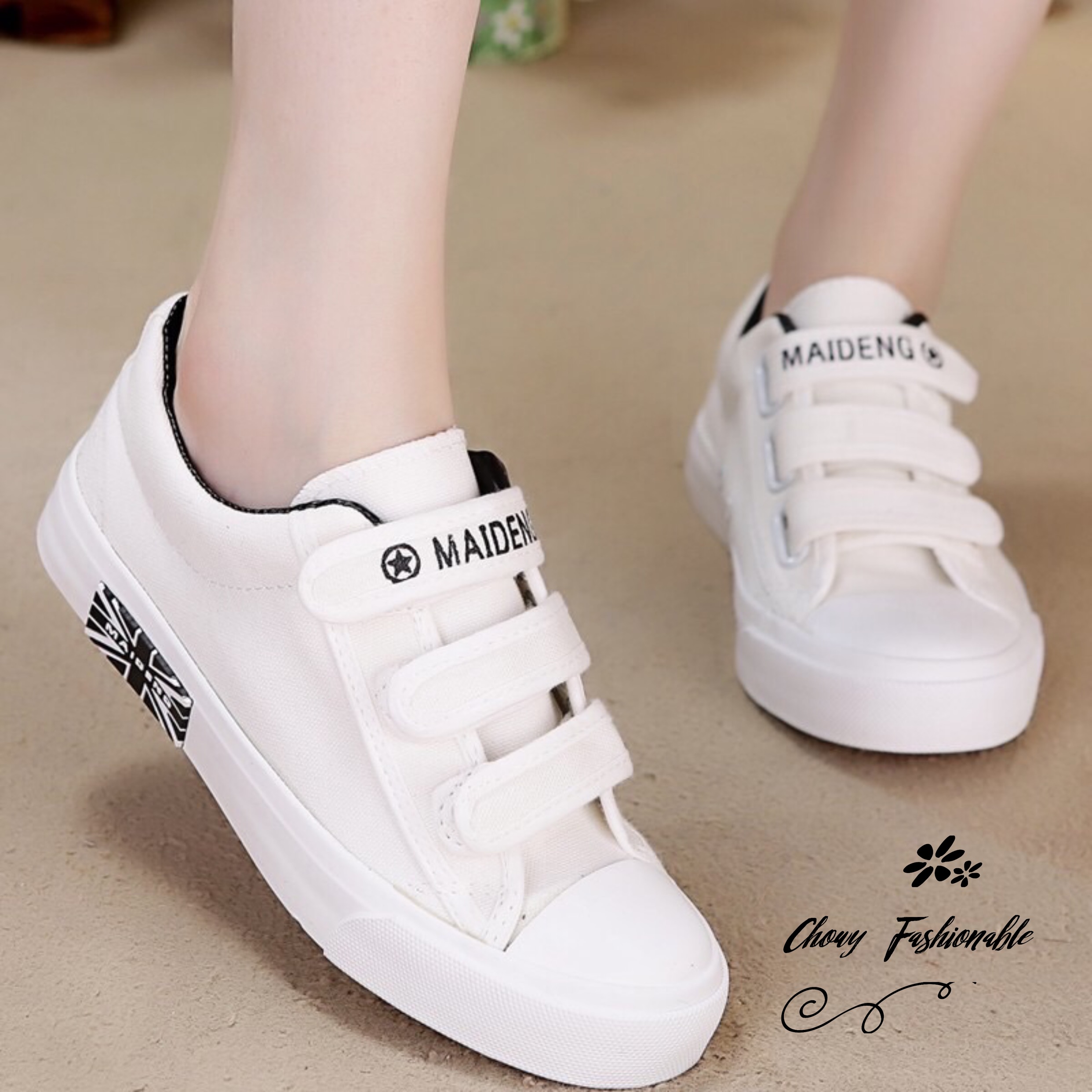 รองเท้าผ้าใบผู้หญิงไซส์ 43 EU ไร้เชือก แบบเทปติด สีขาว KR0509WH