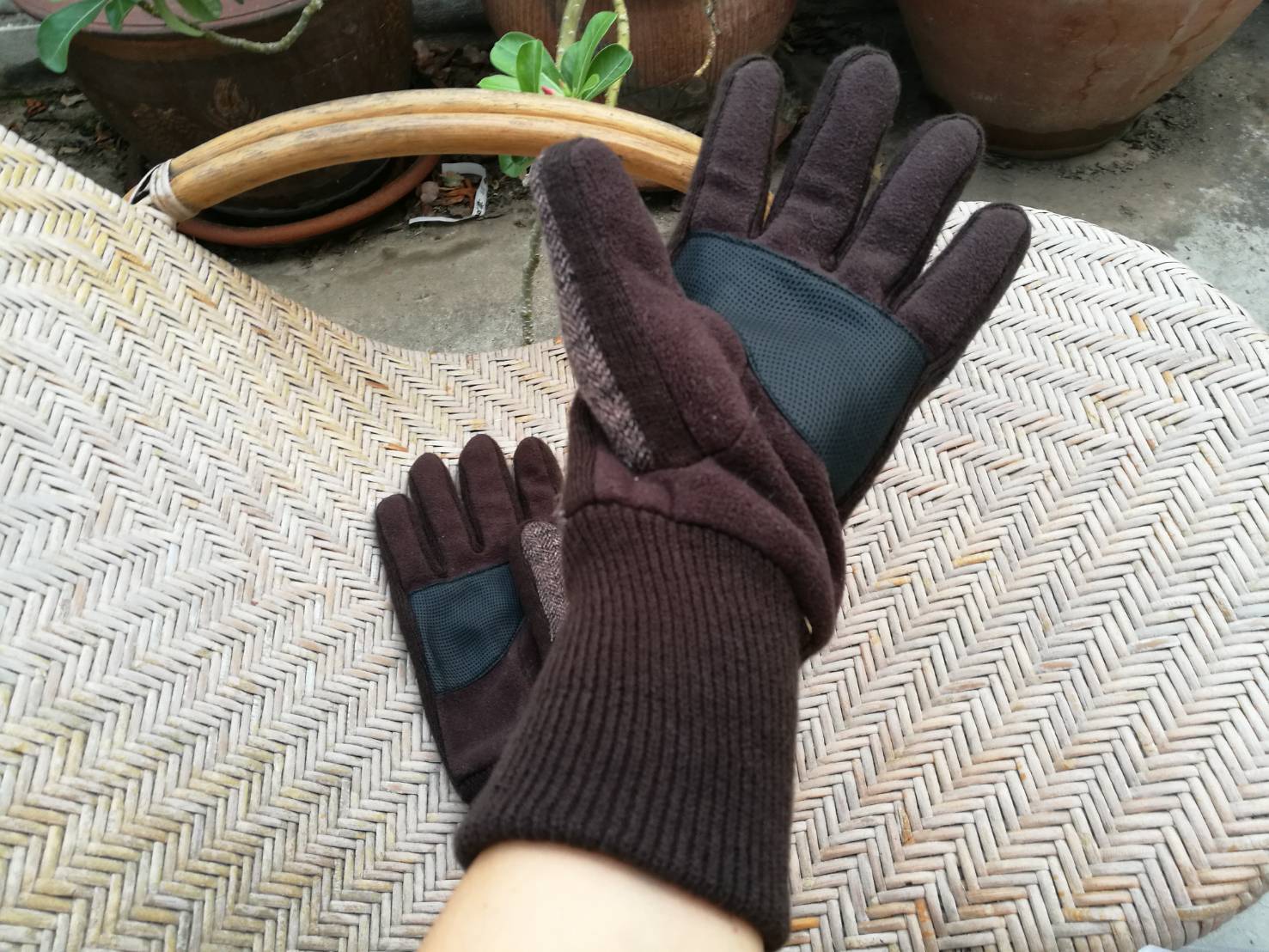 ถุงมือชาย ผสมผ้าหลายอย่าง อุ่นมาก