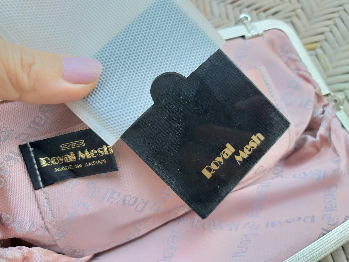 กระเป๋าหรูออกงานเกล็ดโลหะเงิน Royal Mesh Made in JAPAN