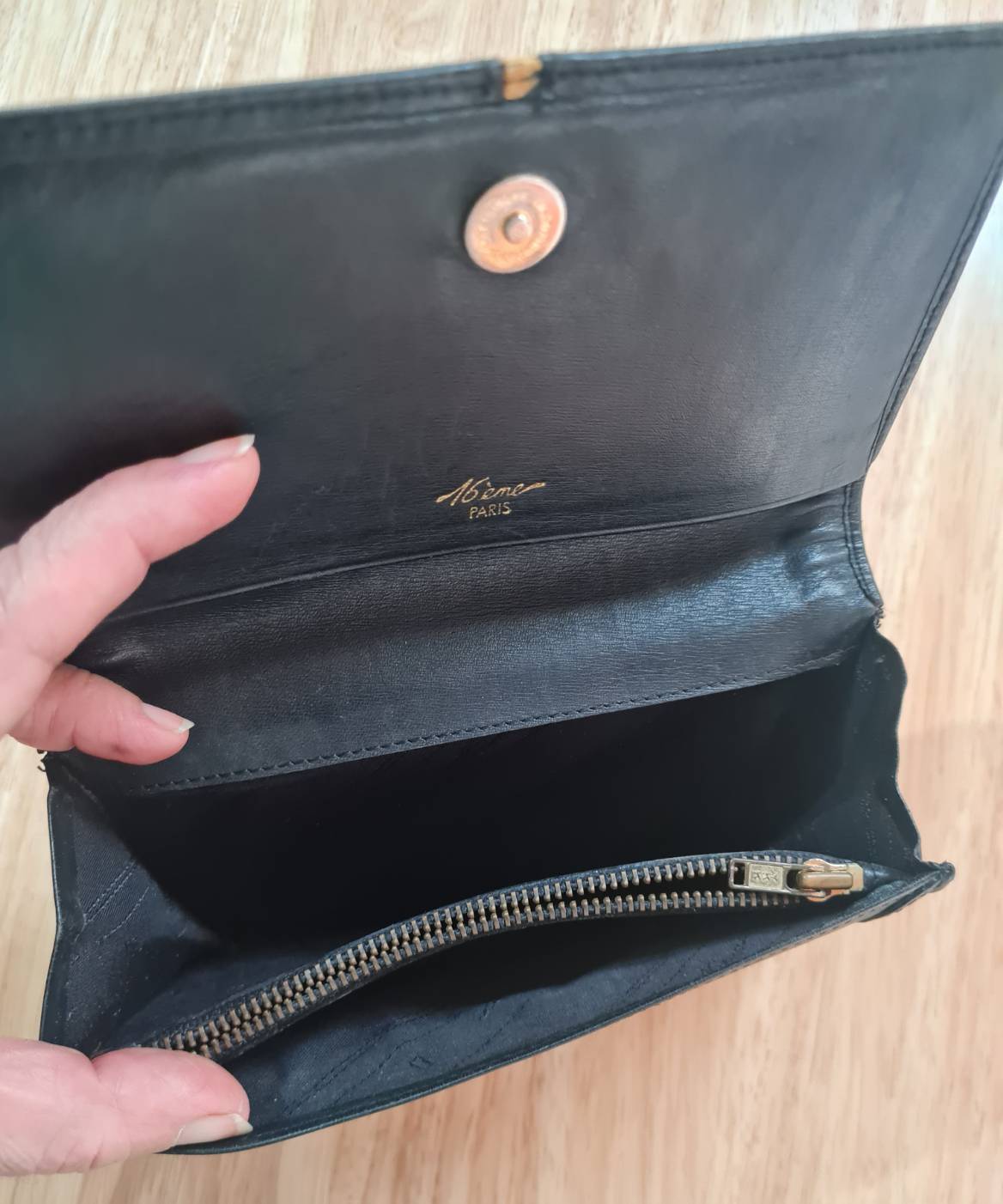 กระเป๋าสตางค์หนังแท้ ลายสวยมาก